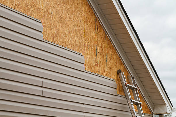 24/7 Emergency Siding Repair experts in Covesville, VA